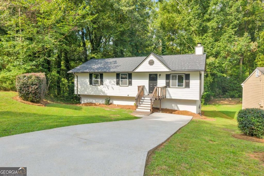 1351 Muirforest Way, Stone Mountain, GA 30088 — photo 2