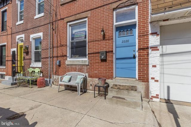 2228 TAGGERT ST, Philadelphia, PA 19125