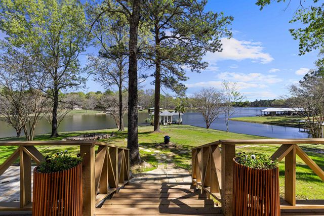 103 Pennys Path, Beckville, TX 75631