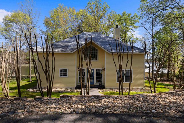 103 Pennys Path, Beckville, TX 75631