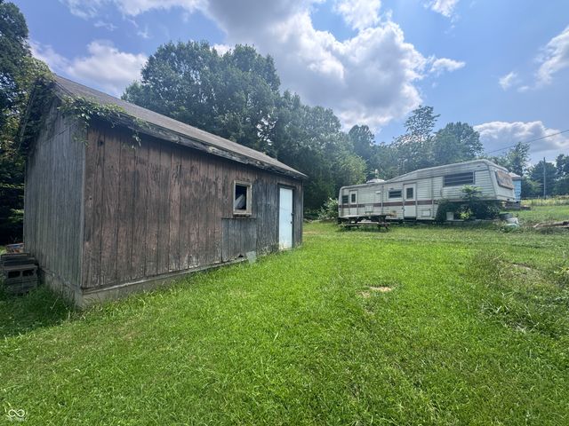 1612 N Lane Drive, Bloomington, IN 47404