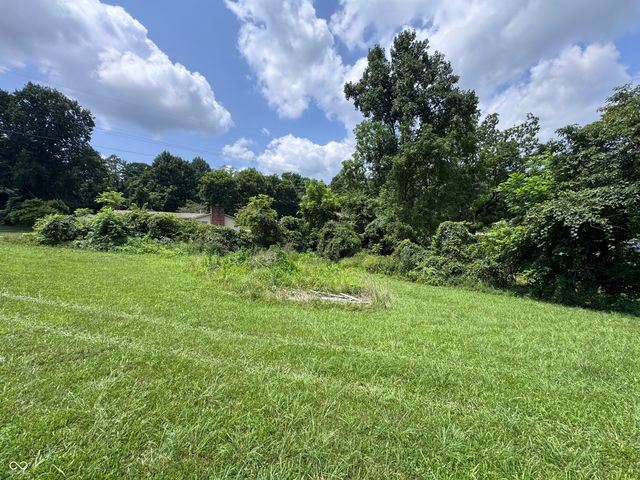 1612 N Lane Drive, Bloomington, IN 47404