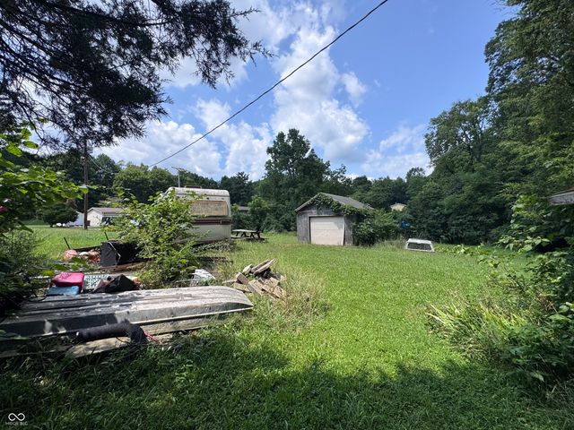 1612 N Lane Drive, Bloomington, IN 47404
