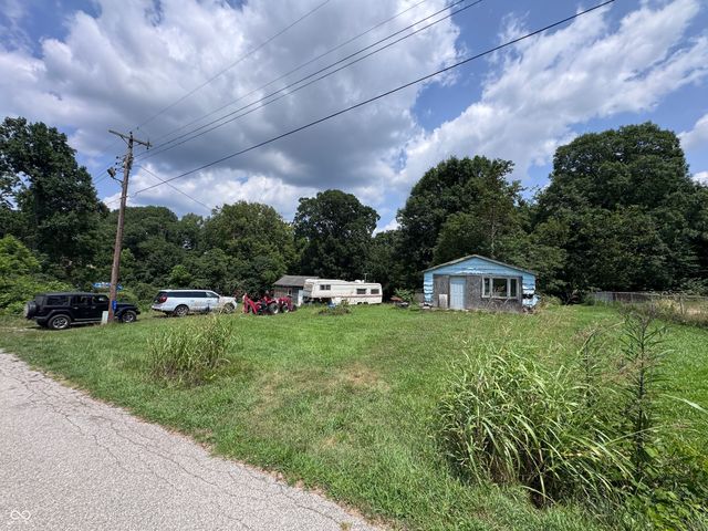 1612 N Lane Drive, Bloomington, IN 47404