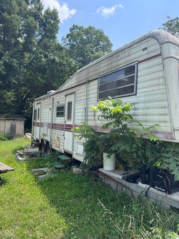 1612 N Lane Drive, Bloomington, IN 47404