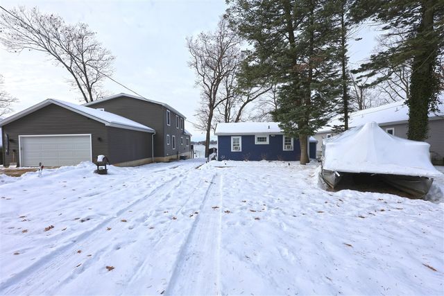 30812 Polk Road, Dowagiac, MI 49047
