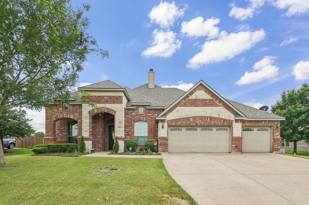 104 Citation Lane, Waxahachie, TX 75165