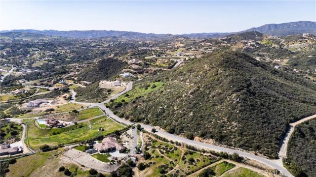 8 Via Vista Grande, Murrieta, CA 92562