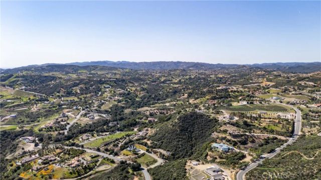 8 Via Vista Grande, Murrieta, CA 92562