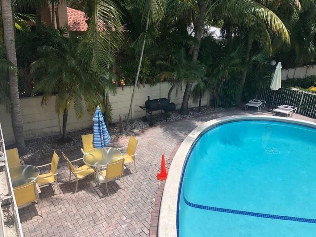 2424 SE 17th Street 103B, Fort Lauderdale, FL 33316