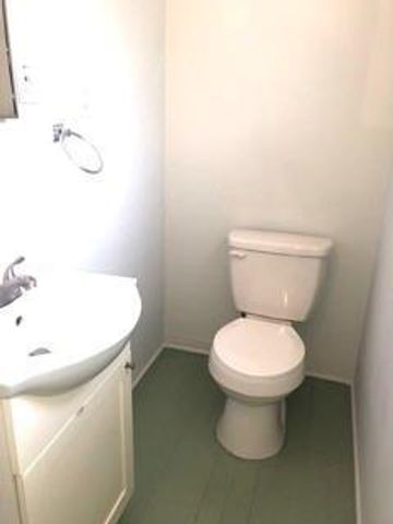 3200 NE 5th Court WEST, Pompano Beach, FL 33062