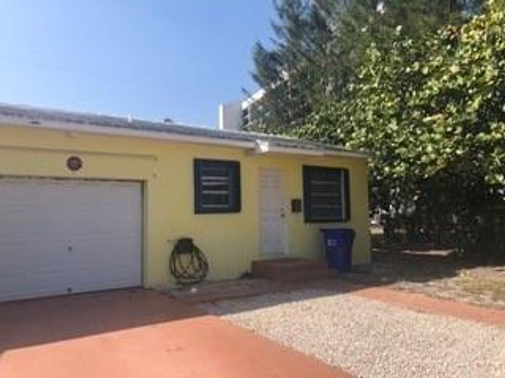 3200 NE 5th Court WEST, Pompano Beach, FL 33062