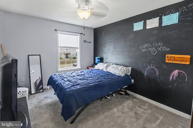 2036 MALLARD LN, Lebanon, PA 17046