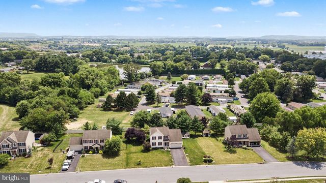 2036 MALLARD LN, Lebanon, PA 17046