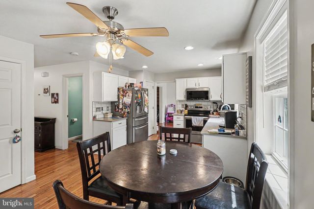 2036 MALLARD LN, Lebanon, PA 17046
