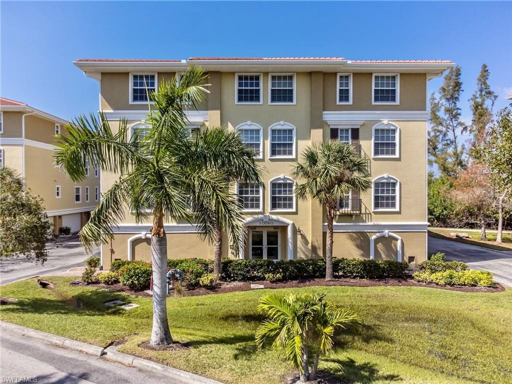 10060 Lake Cove DR # 102, Fort Myers, FL 33908