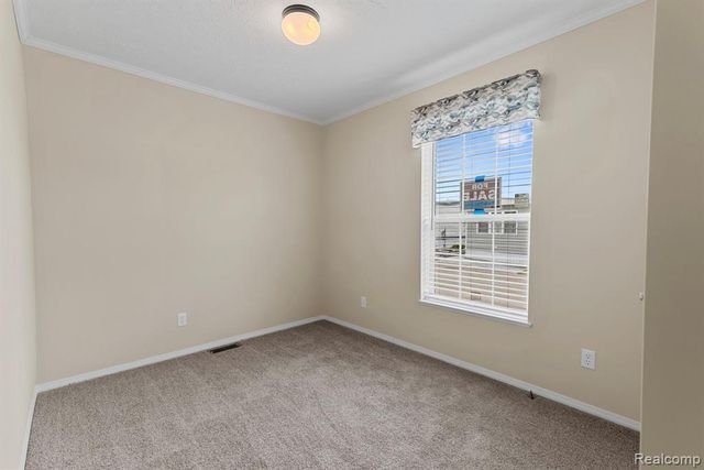 11055 Silver View Court, South Lyon, MI 48178