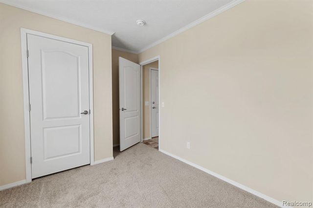 11055 Silver View Court, South Lyon, MI 48178