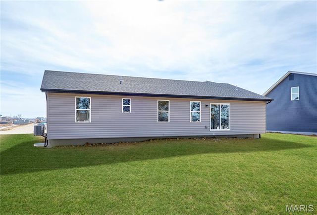 28541 Shallow Water Road, Warrenton, MO 63383
