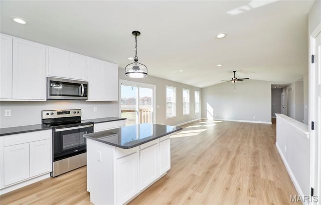28541 Shallow Water Road, Warrenton, MO 63383