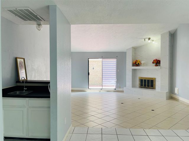 6823 Songbrook Drive, Houston, TX 77083