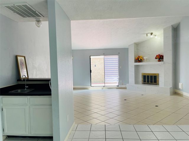 6823 Songbrook Drive, Houston, TX 77083