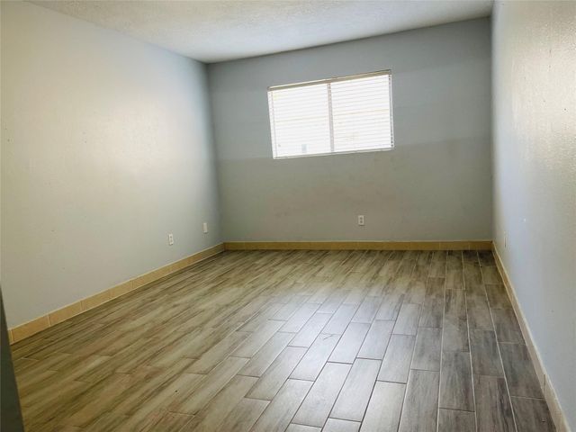 6823 Songbrook Drive, Houston, TX 77083