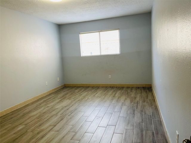 6823 Songbrook Drive, Houston, TX 77083