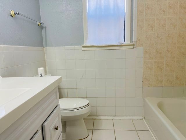 6823 Songbrook Drive, Houston, TX 77083