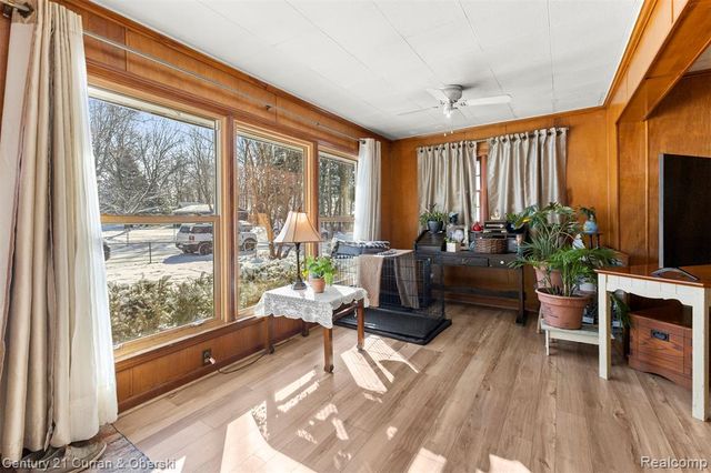 4735 Cobden Lane, Clarkston, MI 48346