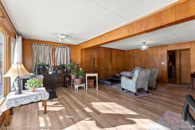 4735 Cobden Lane, Clarkston, MI 48346