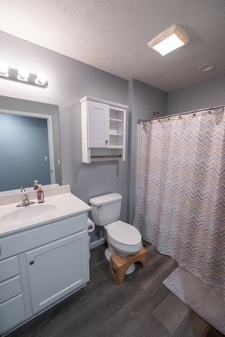 31 Platinum Drive, Chesapeake, OH 45619