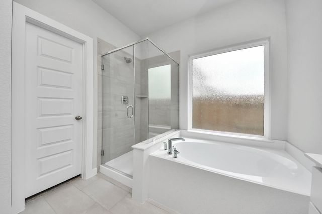 11814 Royal Willow Lane, Houston, TX 77066