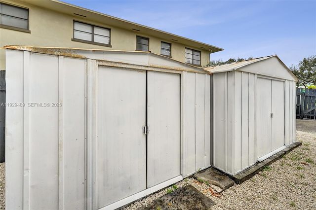 5100 NE 17th Ter, Fort Lauderdale, FL 33334