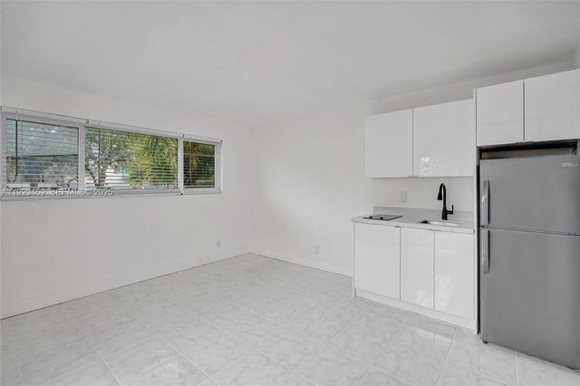 5100 NE 17th Ter, Fort Lauderdale, FL 33334