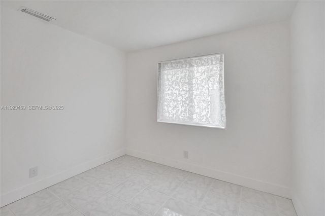 5100 NE 17th Ter, Fort Lauderdale, FL 33334