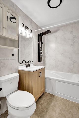 5100 NE 17th Ter, Fort Lauderdale, FL 33334