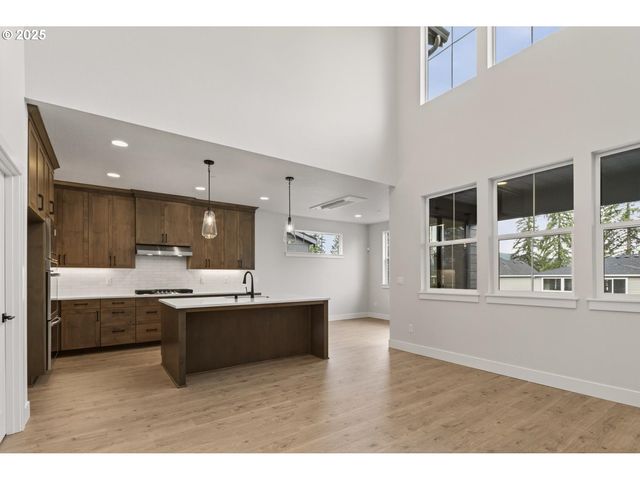 4705 Nw CAMAS MEADOWS Dr, Camas, WA 98607