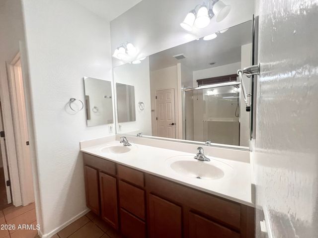 9437 W JONES Avenue, Tolleson, AZ 85353