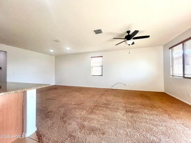 9437 W JONES Avenue, Tolleson, AZ 85353