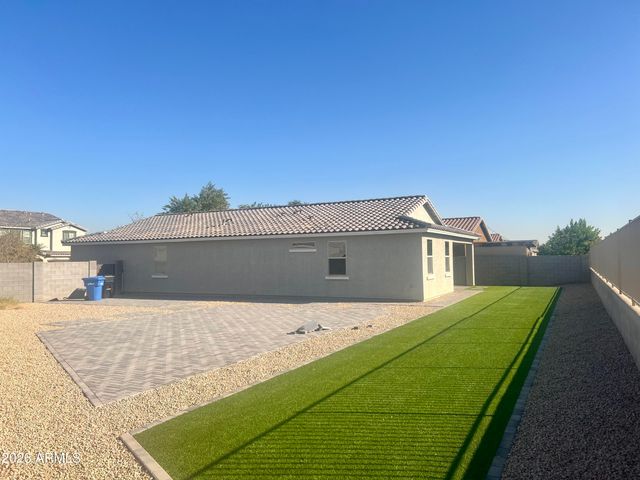 9437 W JONES Avenue, Tolleson, AZ 85353