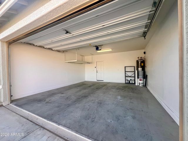 9437 W JONES Avenue, Tolleson, AZ 85353