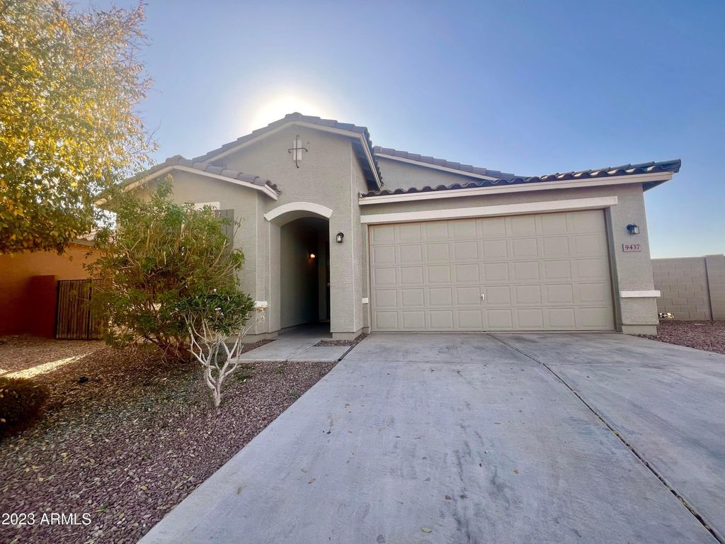 9437 W JONES Avenue, Tolleson, AZ 85353