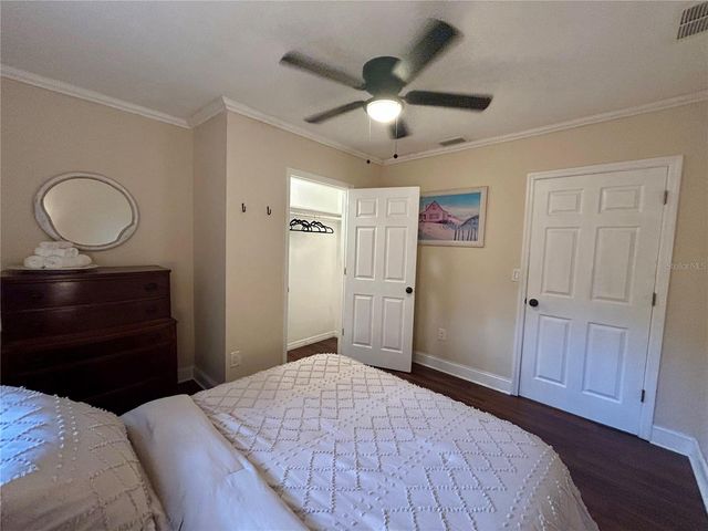 5618 20TH AVENUE S, Gulfport, FL 33707