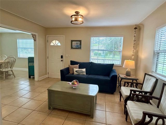 5618 20TH AVENUE S, Gulfport, FL 33707