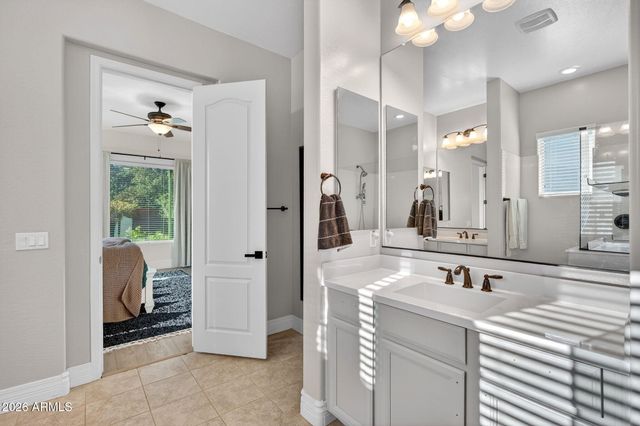 1026 E BOSTON Street, Gilbert, AZ 85295