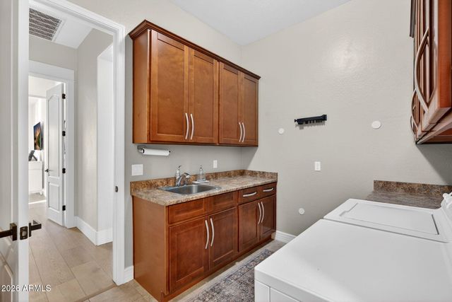 1026 E BOSTON Street, Gilbert, AZ 85295