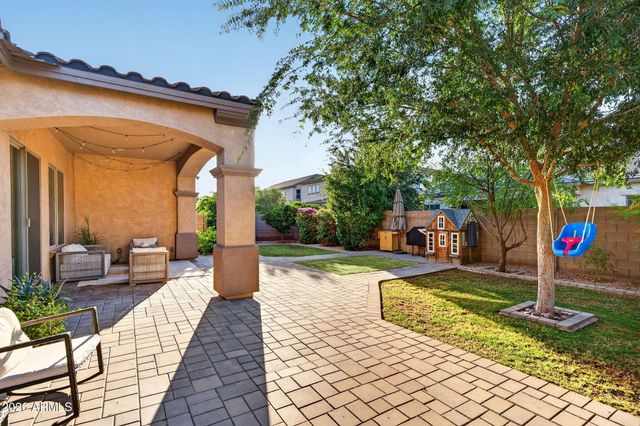1026 E BOSTON Street, Gilbert, AZ 85295