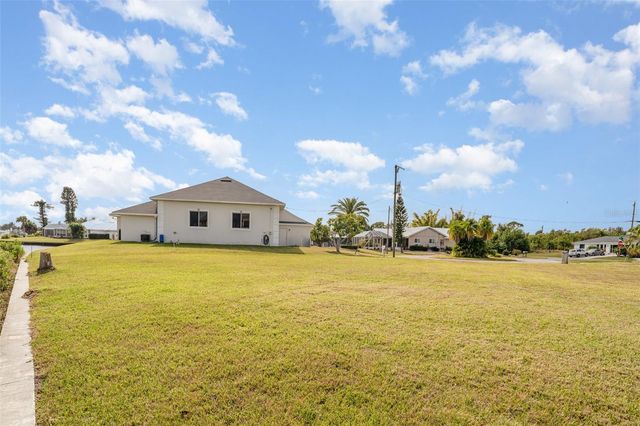 3528 FOX TERRACE, Port Charlotte, FL 33981