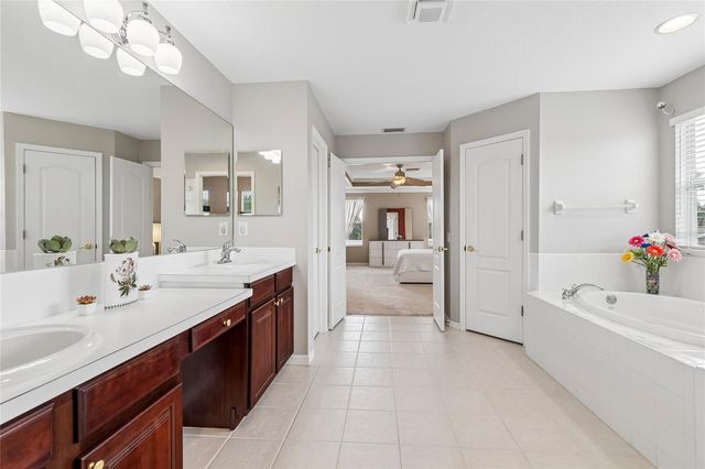 4121 BALINGTON DRIVE, Valrico, FL 33596